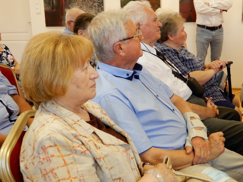 kenyérszentelés 30